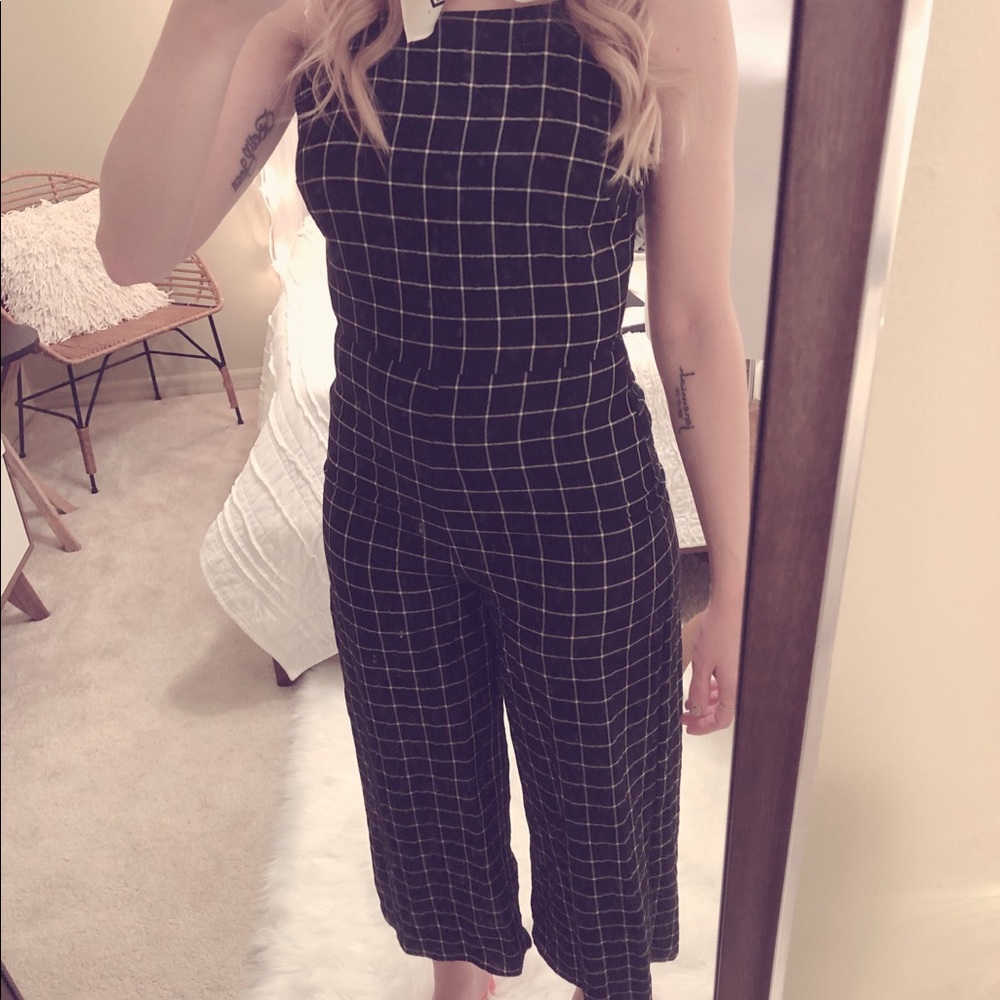 Blu Pepper Jumpsuit (size small)